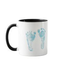 Taza con huella de pie de bebé