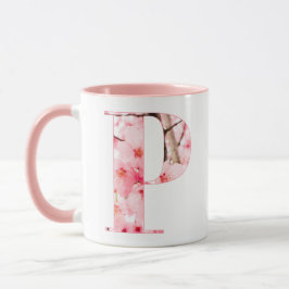 Taza con inicial floral P | Nombre y característic