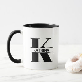 Taza con letra de nombre personalizado 'K'