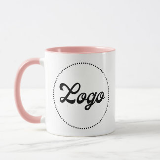 Taza con logotipo de combo PINK promocional person