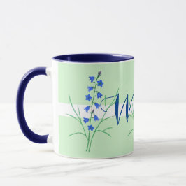 Taza con monograma de campanillas azules