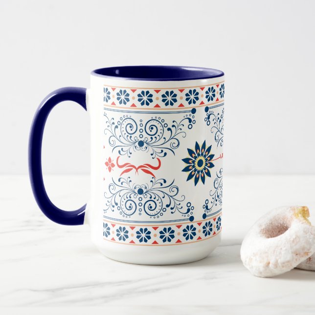 Taza con patrón floral tradicional folklórico (Con donut)