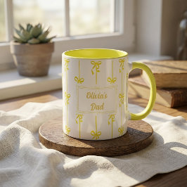 Taza con raya de lazo y nombre personalizado regal