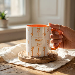 Taza con raya de lazo y nombre personalizado regal