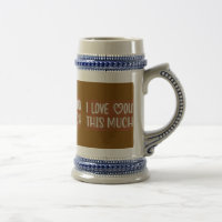 Taza con tipografía de corazón 'Te amo mucho'