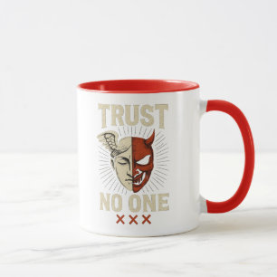 Taza CONFIAR EN NADIE - Angel & Demon Mug