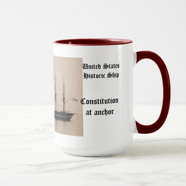 Taza Constitución en la nave histórica de Estados (Derecha)