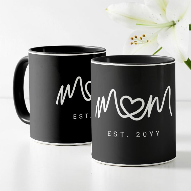Taza Corazón Blanco Simple  Escritura  Mamá Moderna Est (Simple White Heart Script Modern Mom Established Mug)