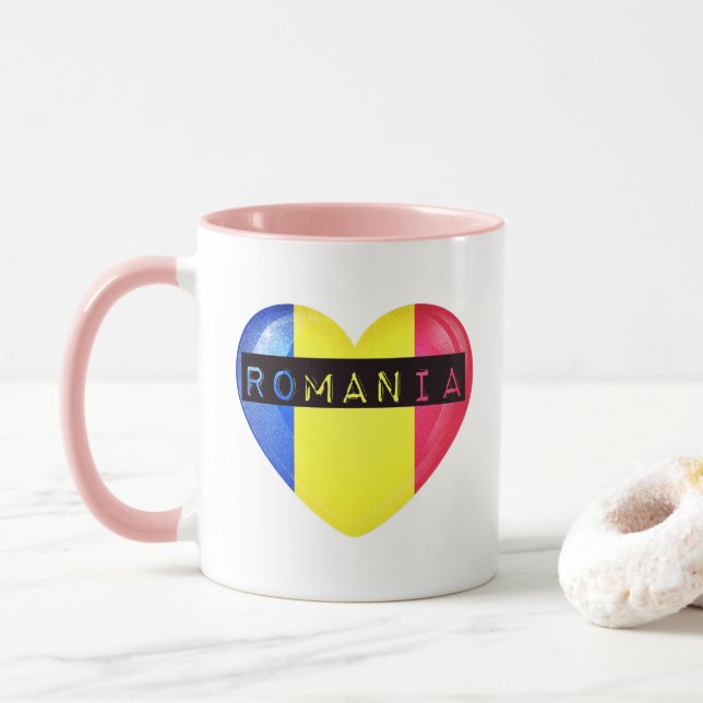 Taza Corazón de bandera de Rumania (Con donut)