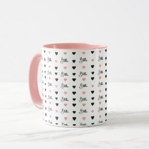 Taza Corazones rosados alineados con nombre repetido