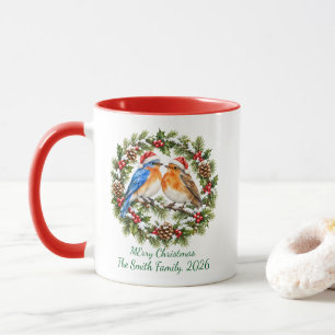 Taza Corona de Navidad rústica de tórtolas rojas person
