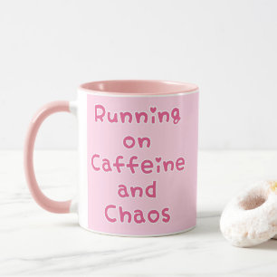 Taza Corriendo con cafeína y caos