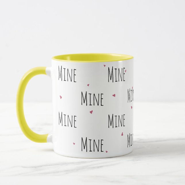 Taza Corto simple corazones pequeños + texto "mío" | Am (Izquierda)