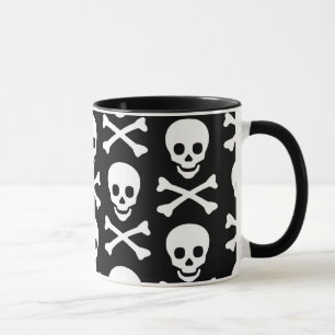Taza Cráneo y bandera pirata