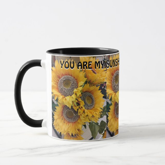TAZA CREACIONES DE OLUMIDE GBADAMOSI (Izquierda)