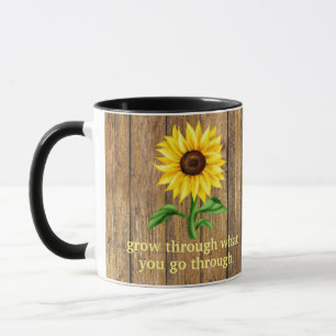 Taza Crecer a través de lo que pasas por la motivación