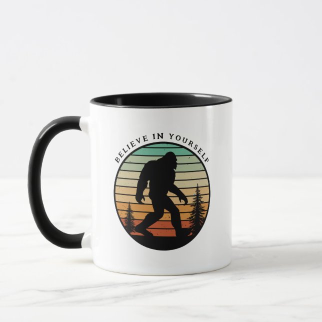 Taza Creer en ti mismo Sasquatch Mug (Izquierda)