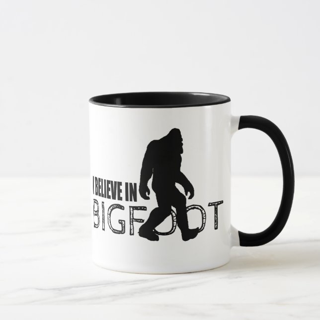 Taza Creo en Bigfoot Sasquatch divertido (Derecha)