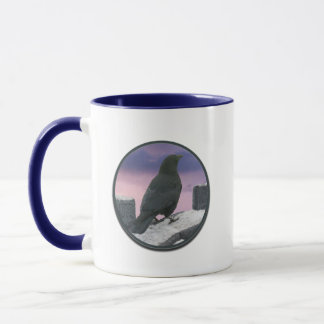 Taza Crow on Castle Wall Mug