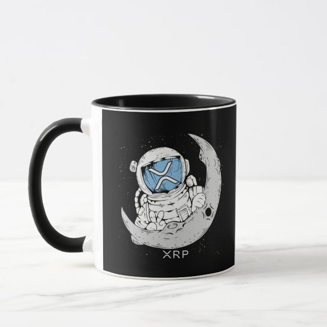 Taza Crypto Meme XRP Criptocurrency Cute Astronaut Moon (Izquierda)