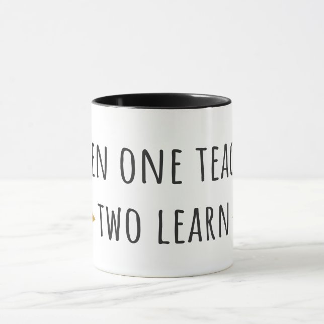 Taza Cuando uno enseña a dos a aprender música (Centro)