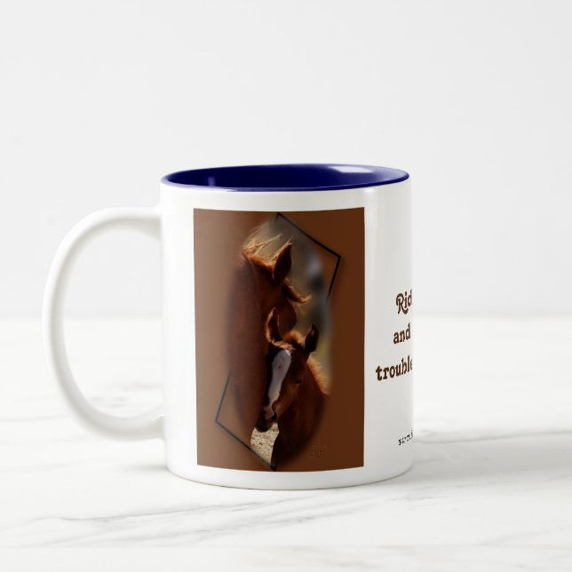 Taza cuarta del caballo y del potro--personalizar (Izquierda)