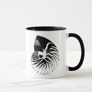 Taza Cubierta de Nautilus - negro, gris y blanco