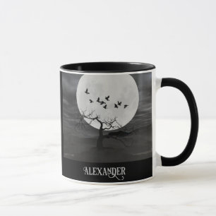 Taza Cuervos espeluznantes volando contra la luna llena
