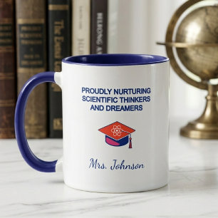 Taza Cultivando Pensadores Científicos y Soñadores con