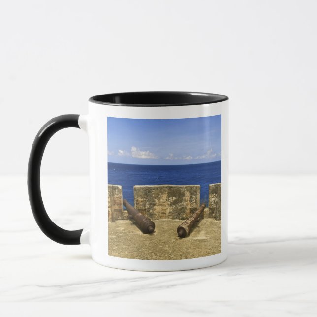 Taza Curacao. Fuerte Beekenburg en la Bahía de Caracas. (Izquierda)
