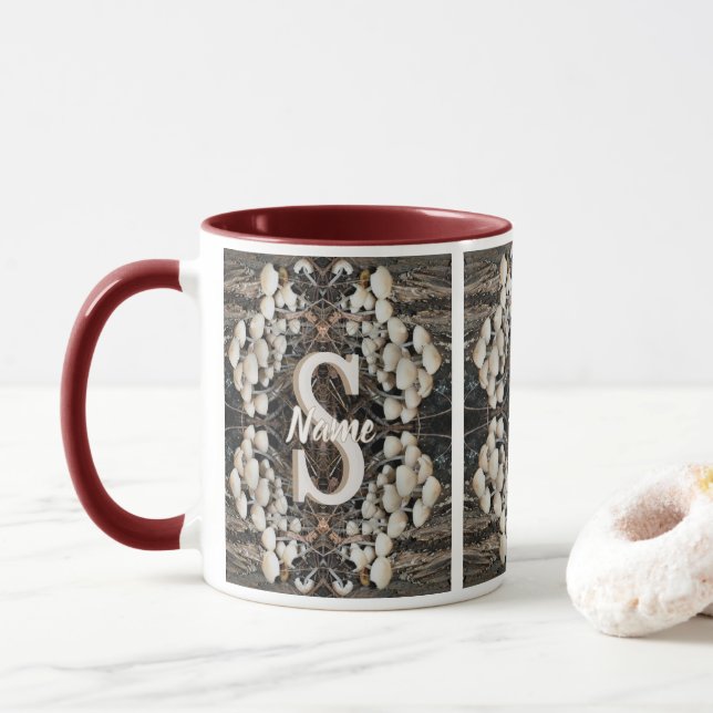 Taza Custom Monogram Initial Name Wild Mushrooms (Con donut)