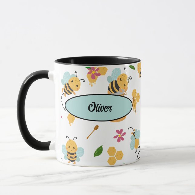 Taza Cute Bumblebee y patrón de miel con nombre (Izquierda)