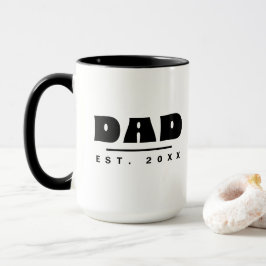 Taza DAD Est. 20XX Tipografía Moderna Negro y Blanco