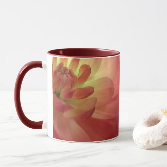 Taza Dalia color de rosa y rosada (Con donut)