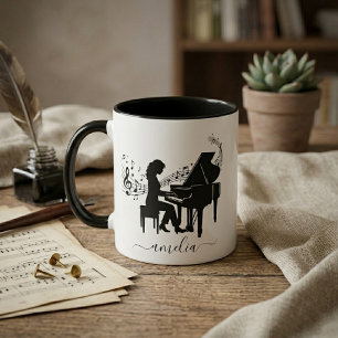 Taza Dama Personalizada en Piano de Cola Artístico