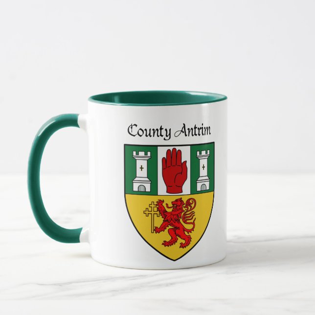 Taza de Antrim del condado (Izquierda)