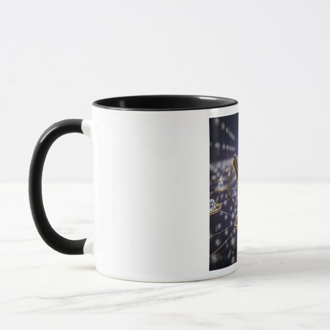 Taza de Araña de Oro Pulido (Izquierda)