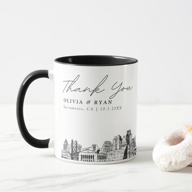 Taza de boda personalizada simple Sacramento Sketc (Con donut)