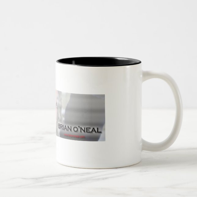 Taza de Brian O'Neal (negro y blanco) (Derecha)