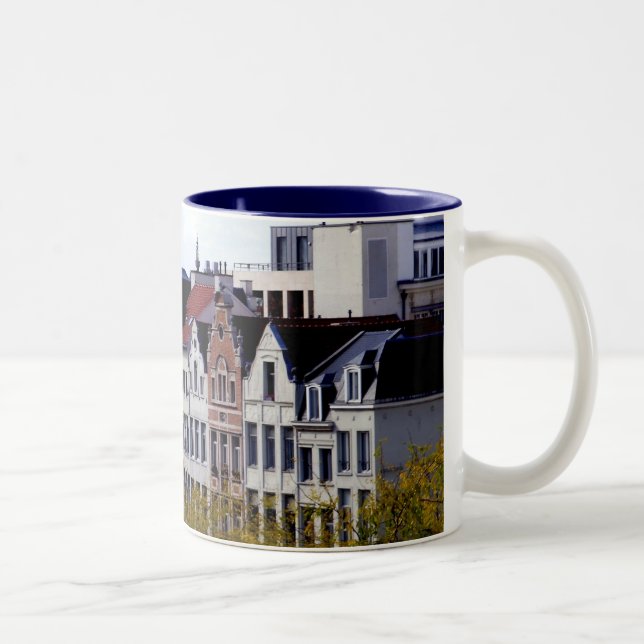 Taza de Bruselas (Derecha)