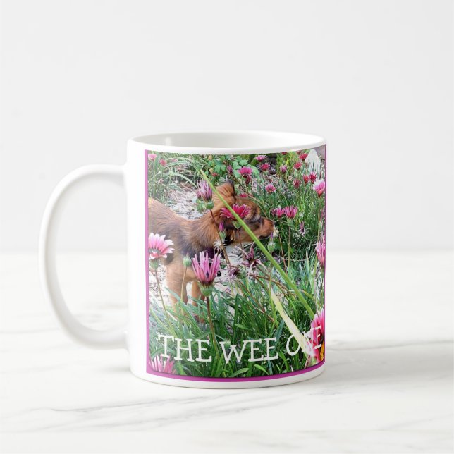 Taza de Bumblesnot:  El pequenito/flores (Izquierda)