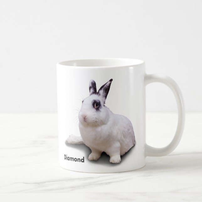 Taza de BunnyLuv que ofrece el diamante (Derecha)