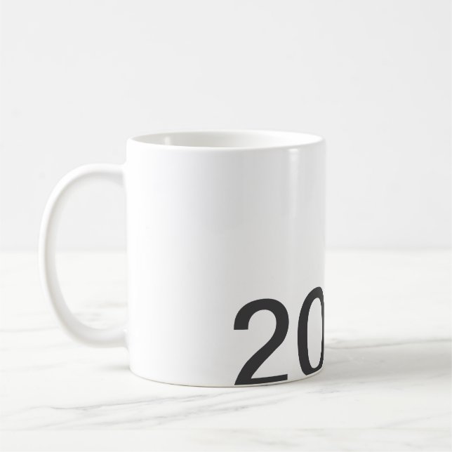 Taza De Café 2026 2027 2028 name title here year bold letter  (Izquierda)