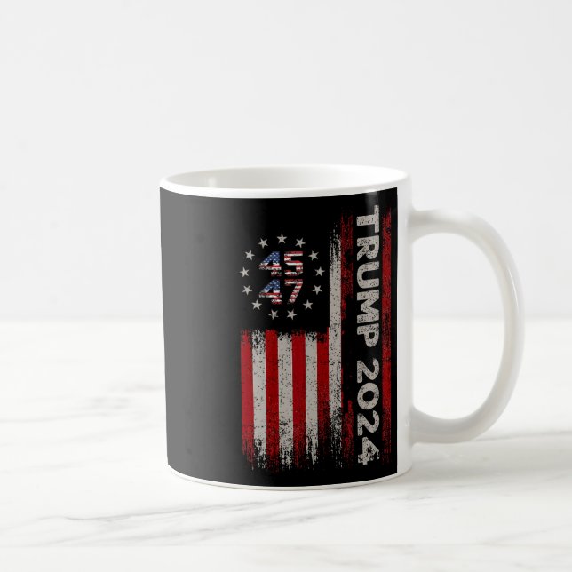 Taza De Café 45 47 Bandera estadounidense Trump 2024 1 (Derecha)