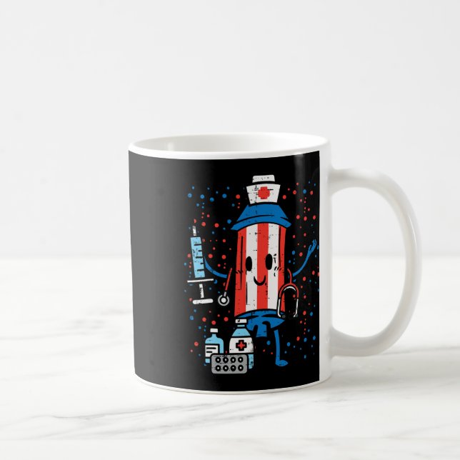 Taza De Café 4 De Julio Enfermera De Firecracker Funny America  (Derecha)