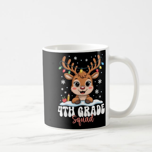 Taza De Café 4th Grade Squad Reindeer Christmas Lights Cute Win (Derecha)