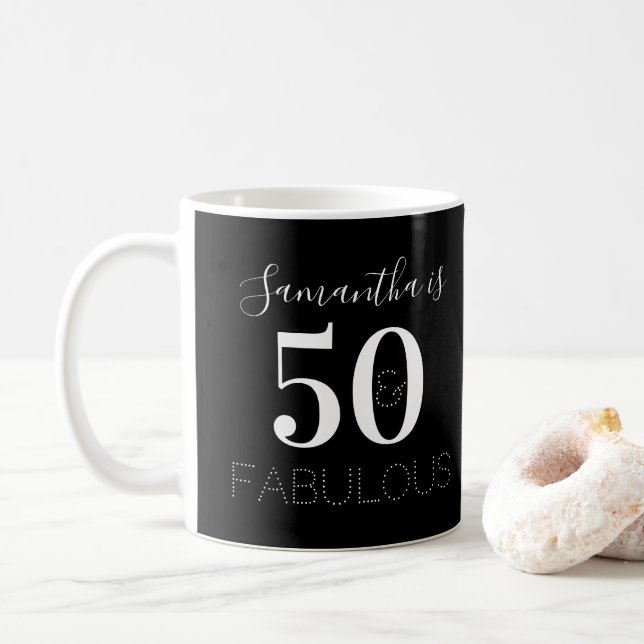 Taza De Café 50.º Personalizado de cumpleaños 50 y fabuloso bla (Con donut)