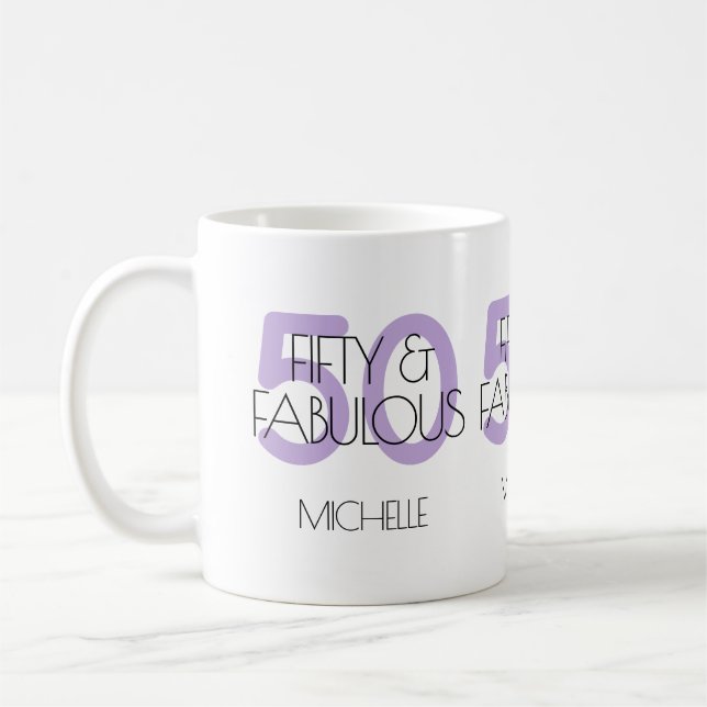 Taza De Café 50 y fabuloso Modern Purple Fifty Birthday Party (Izquierda)
