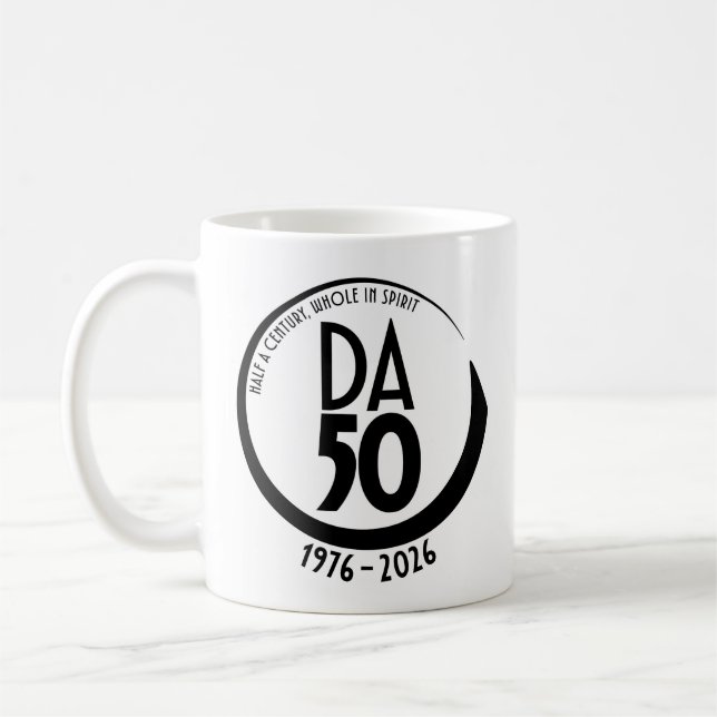 Taza De Café 50th Anniversary 1976-2026 Mug in Black (Izquierda)