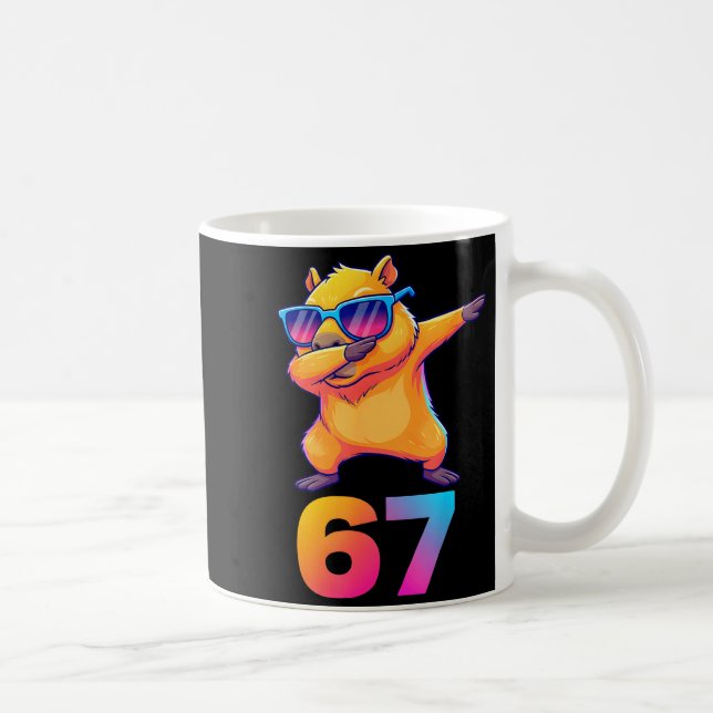 Taza De Café 67 Capybara Six Seven Meme Animal Cool Capybara Da (Derecha)